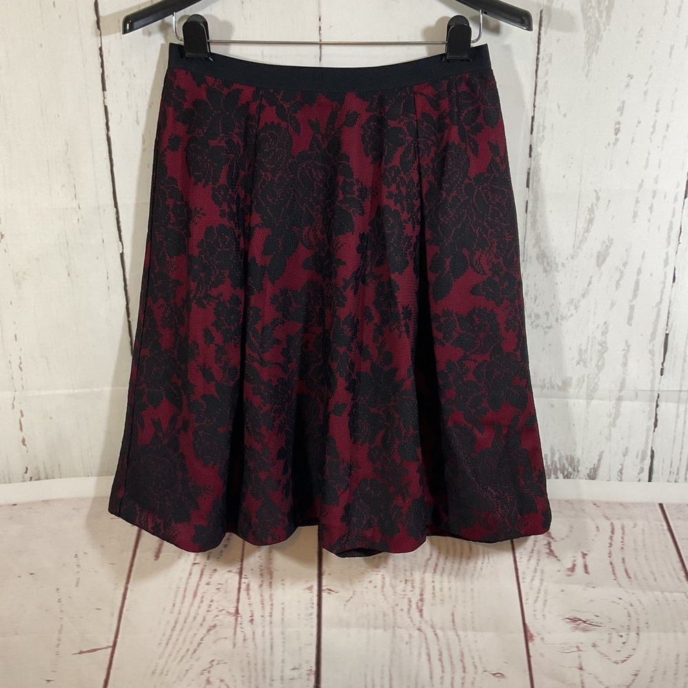 White House Black Market Burgundy Black Floral Jacquard Skirt 6 Dark Fairy Goth